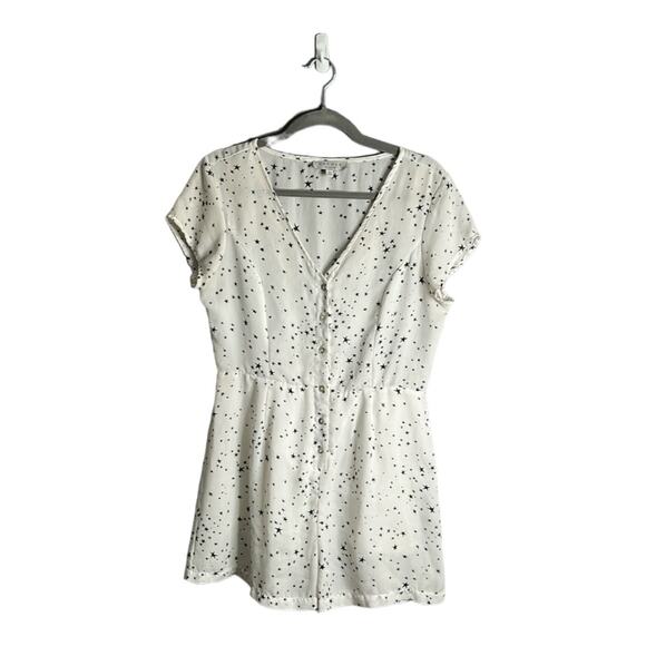 Hayden Pants - Hayden LA White Romper With Black Star Print Short Sleeves Size Large